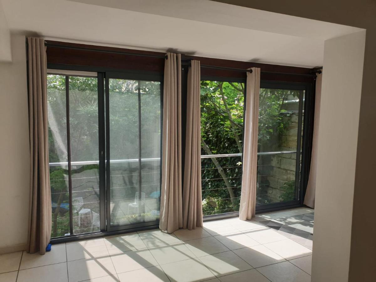 Holiday home Maison Chartrons: Spacious Garden Retreat In Central *