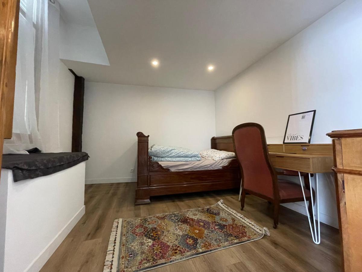 Cosy Privee Chez Franck Homestay