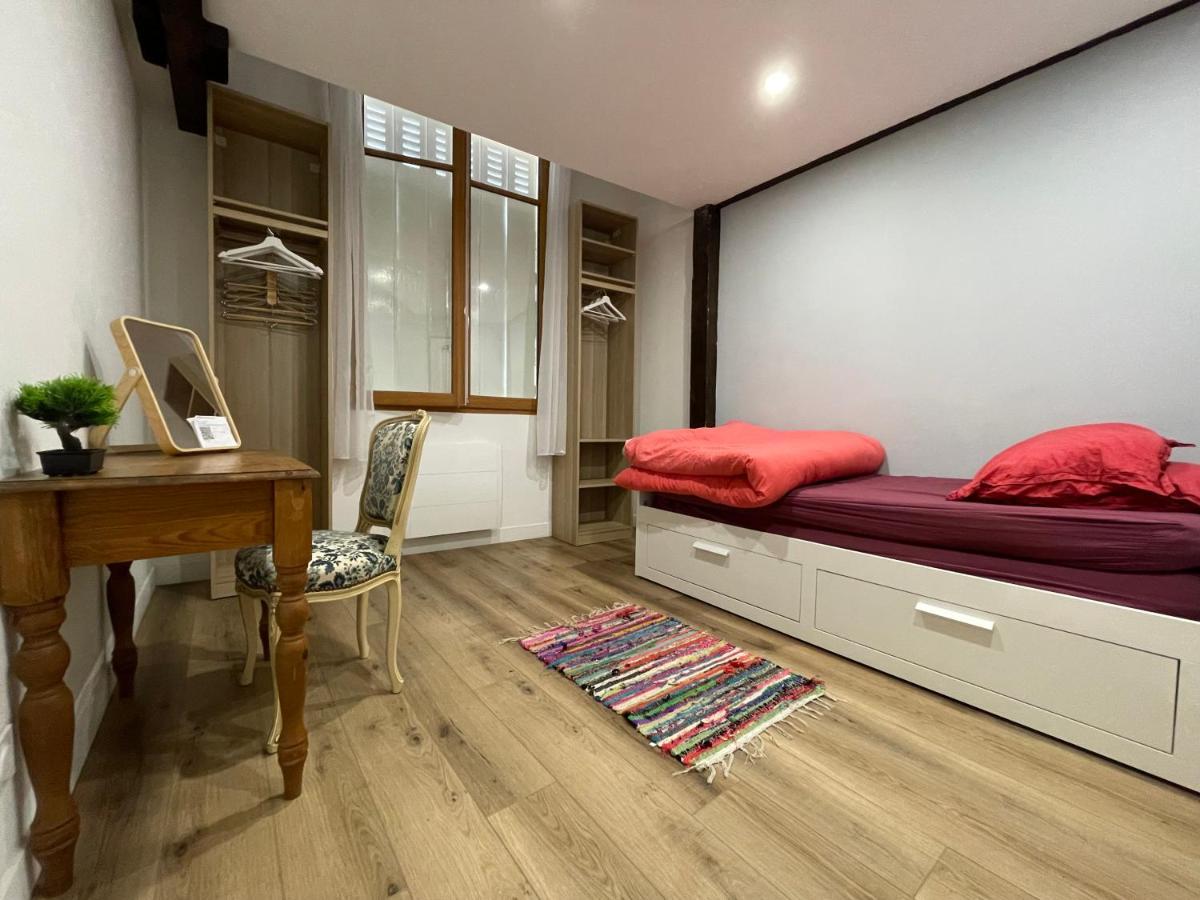 Cosy Privee Chez Franck Homestay