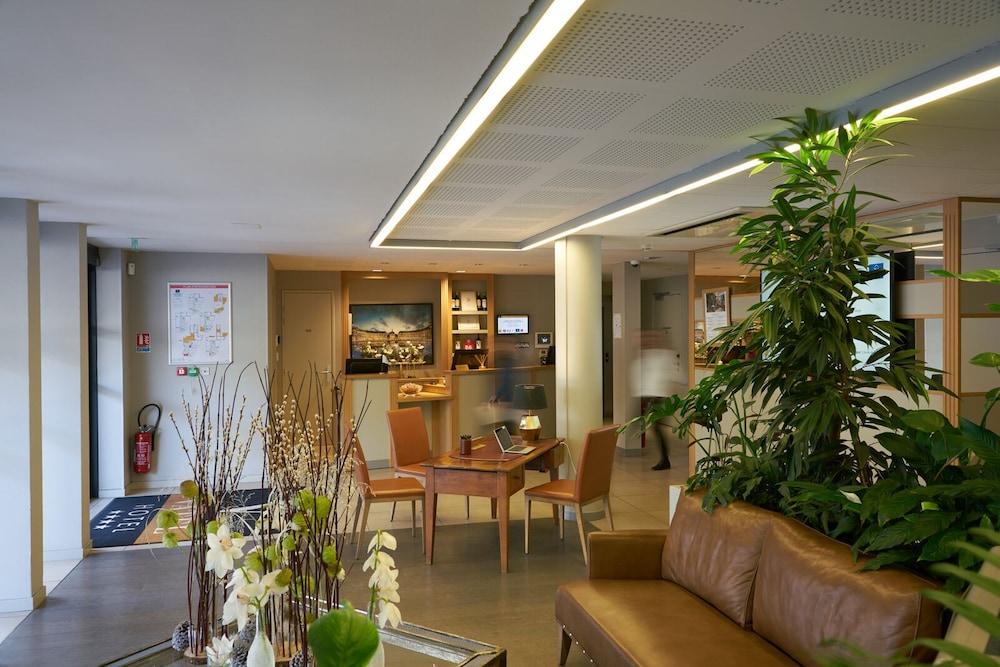 Vatel Hotel 4*