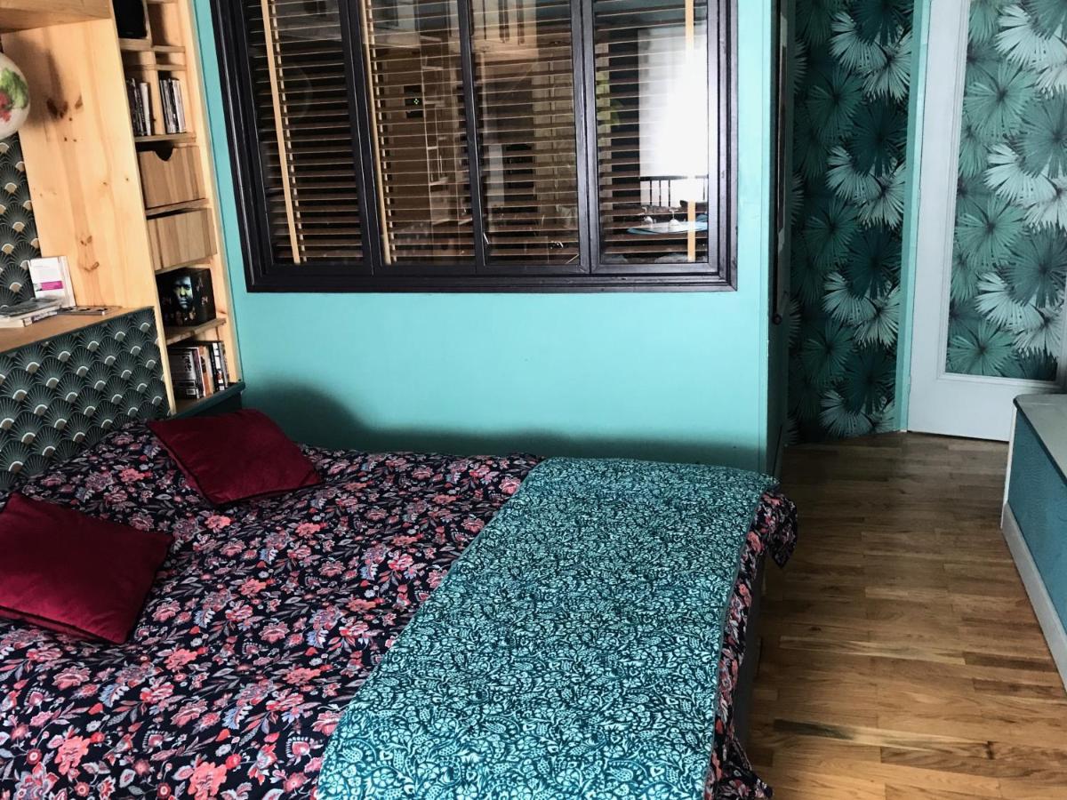 Habitación en casa particular Belle Avec Sauna Dans Quartier Calme Burdeos