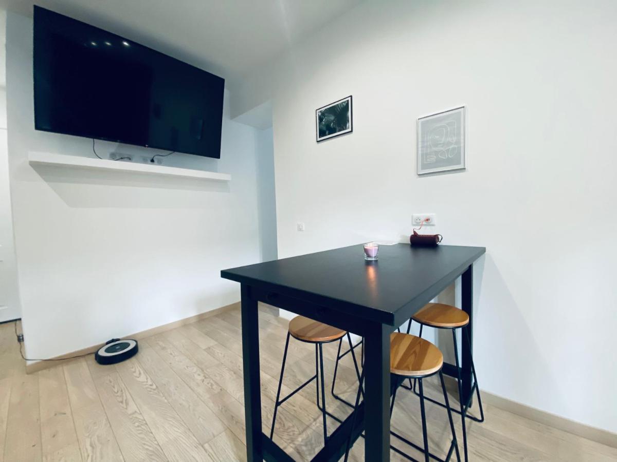 Apartment Mieuxqualhotel Jacuzzi Privatif Velvet Desire *