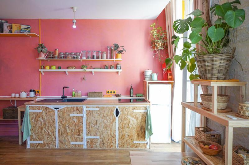 Charmant Studio Lumineux, Minimaliste Et Vegetal