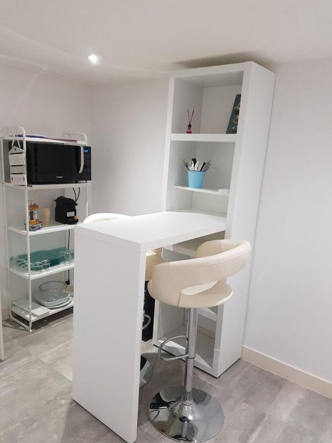 Appartement Grand Studio Avec Patio - Jardin Public Bordeaux