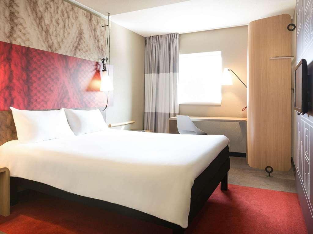 Ibis Centre Bastide 3*