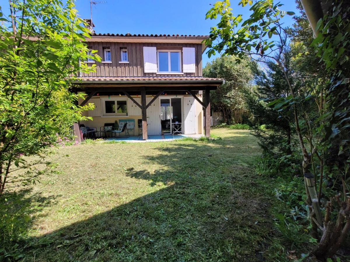 Maison Avec Terrasse Et Jardin A Villa Burdeos