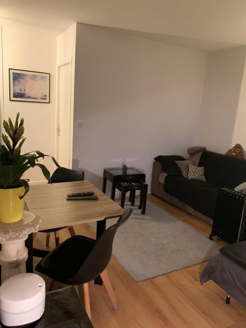Apartment F1 Gare Saint Jean *