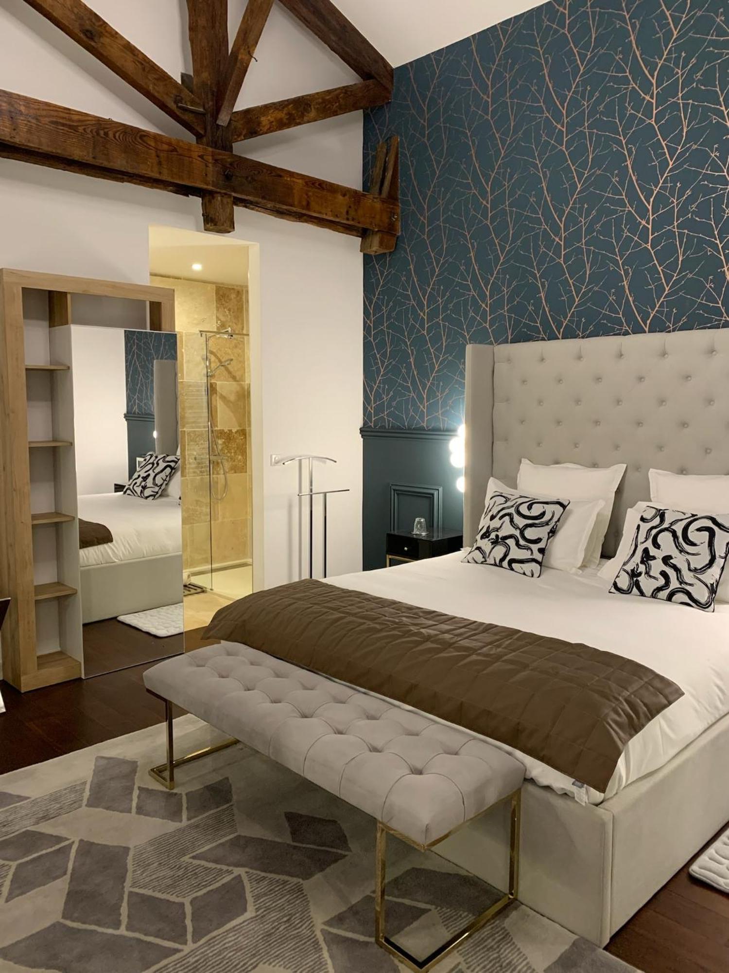 Bed & Breakfast La D'ambroise *