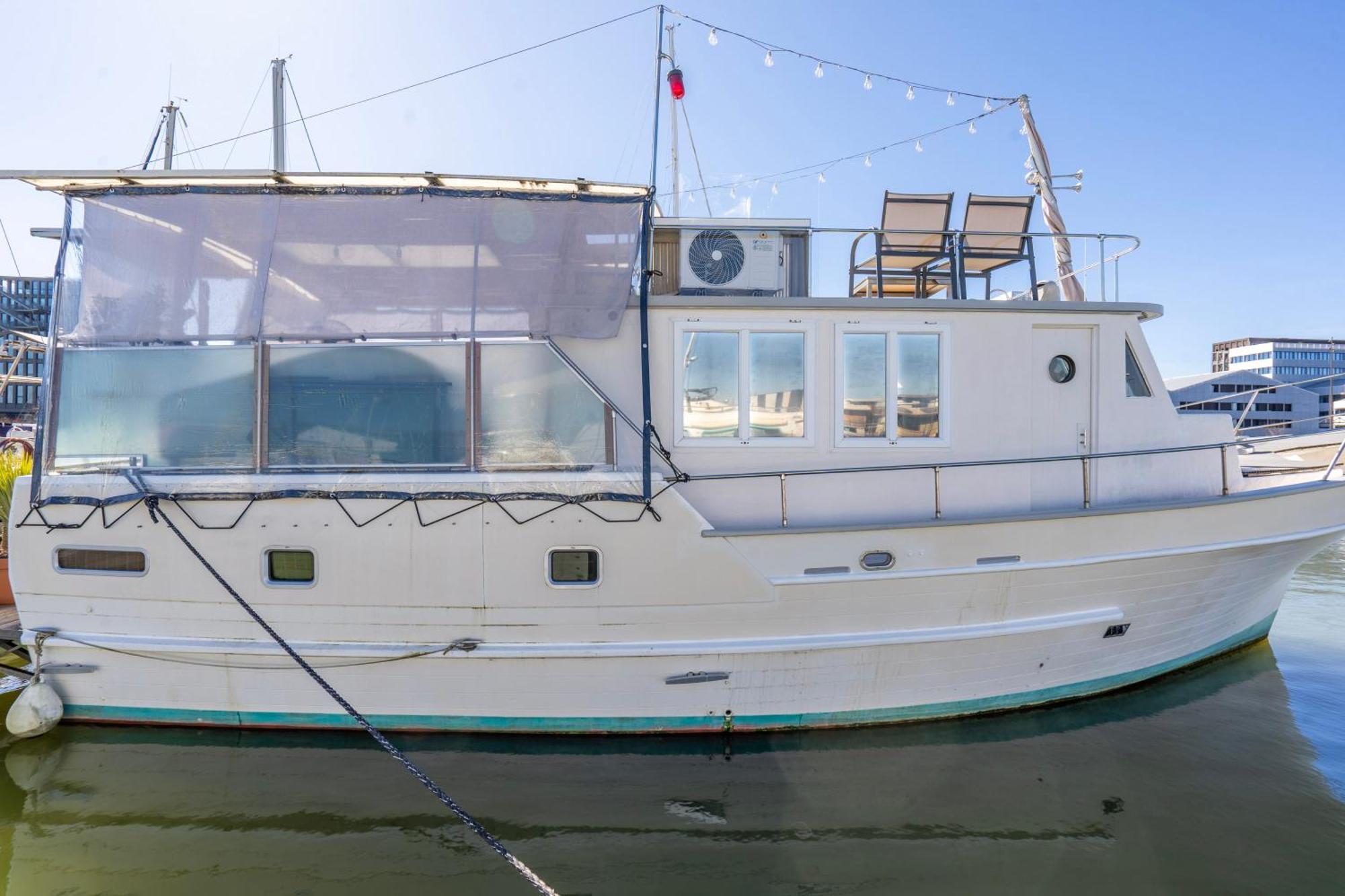 Hotel en barco Boat, Vintage Yacht Burdeos
