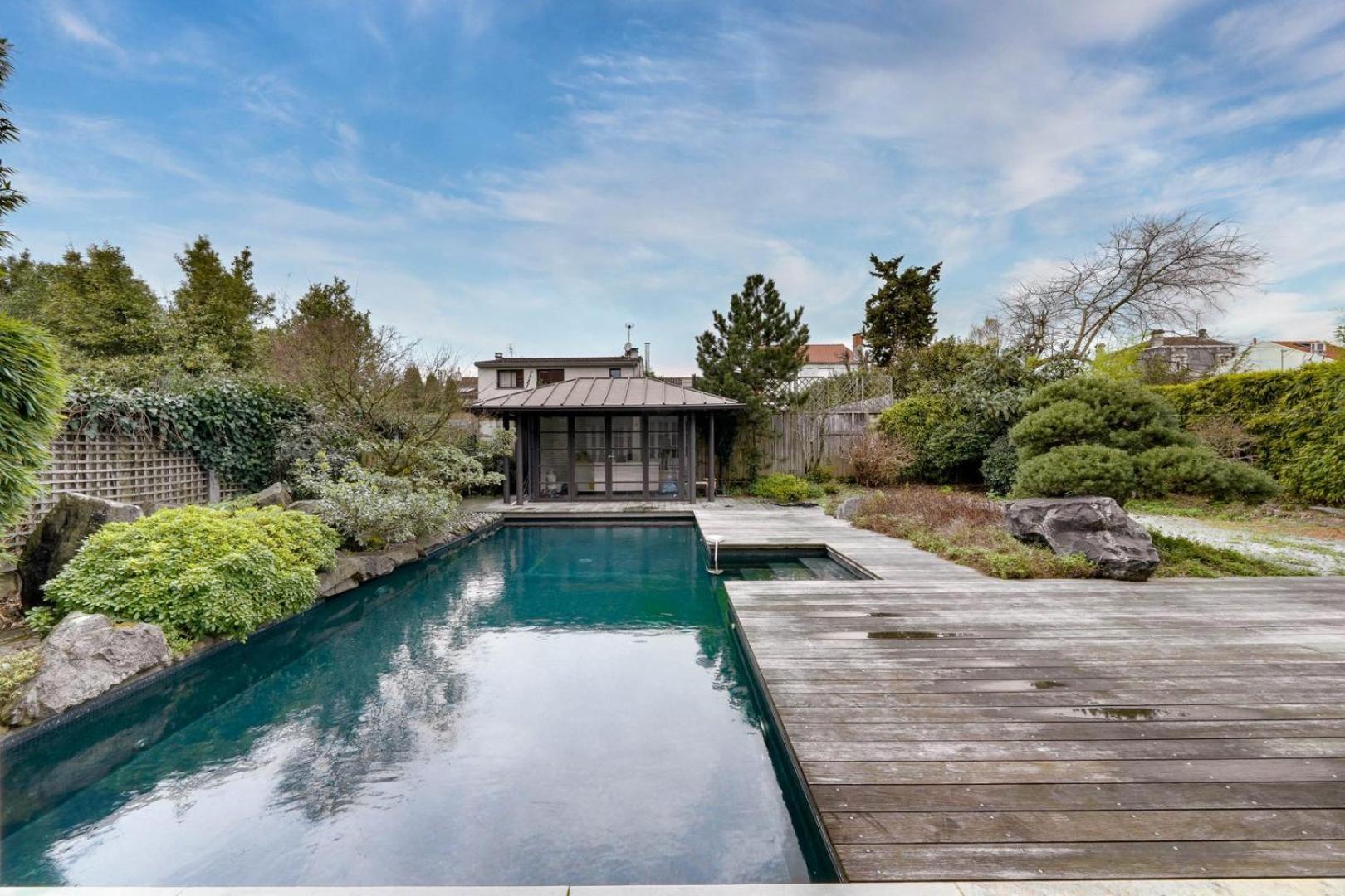 Very Beautiful Family House With Pool Gasthof *
