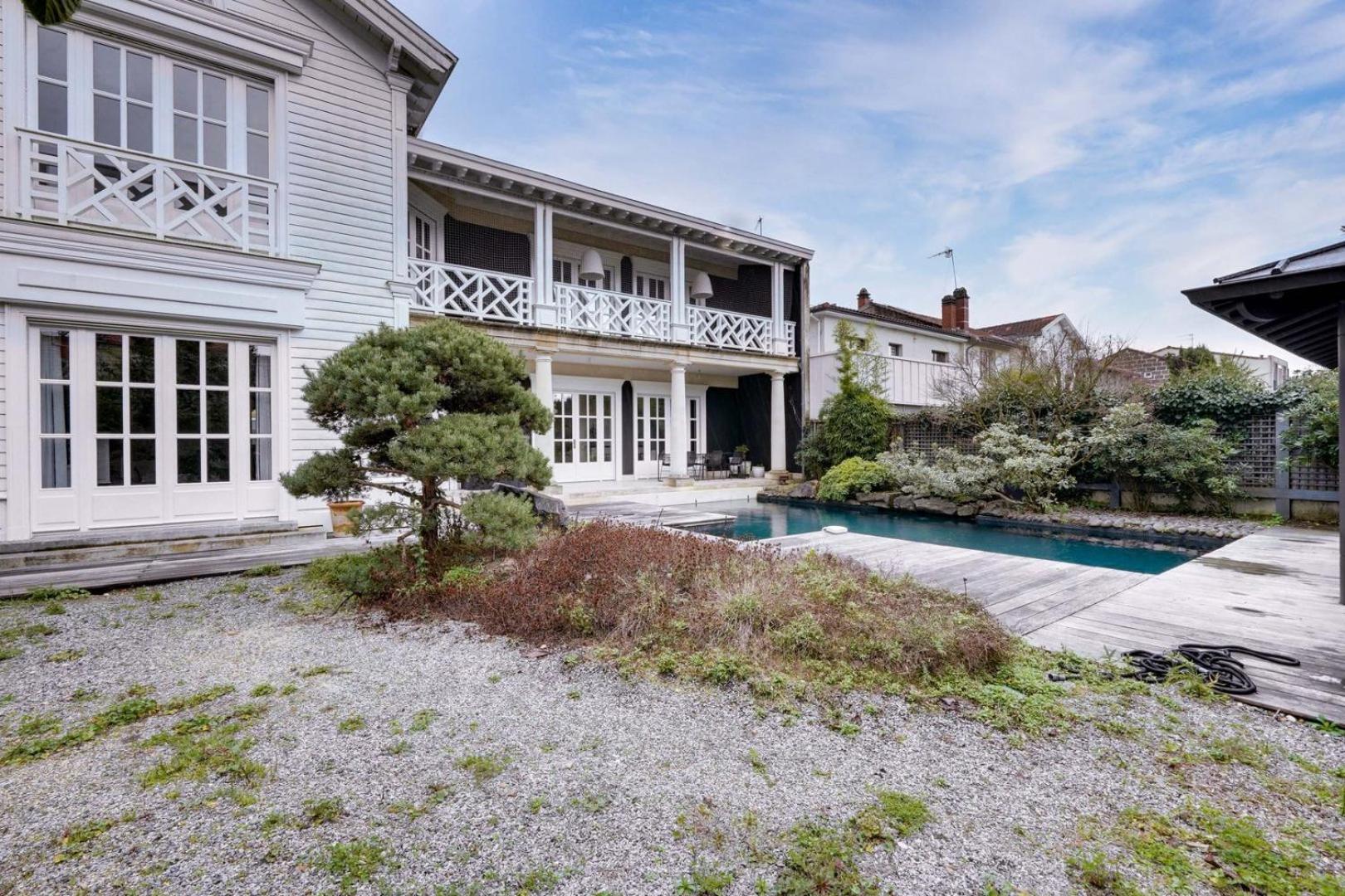 Gasthof Very Beautiful Family House With Pool
