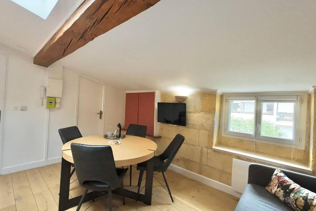 Appartement Grand à Chartrons