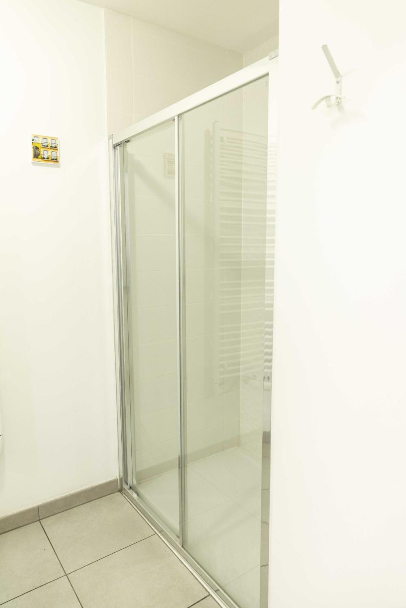 Queyries -2 Parking Ascenseur Balcon Rive Droite Apartamento Burdeos