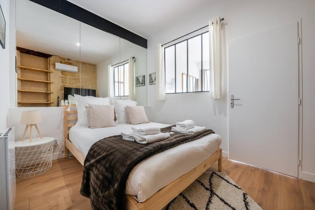 Apartamento Le Bordeaux: Joli Climatise Proche Gare Burdeos