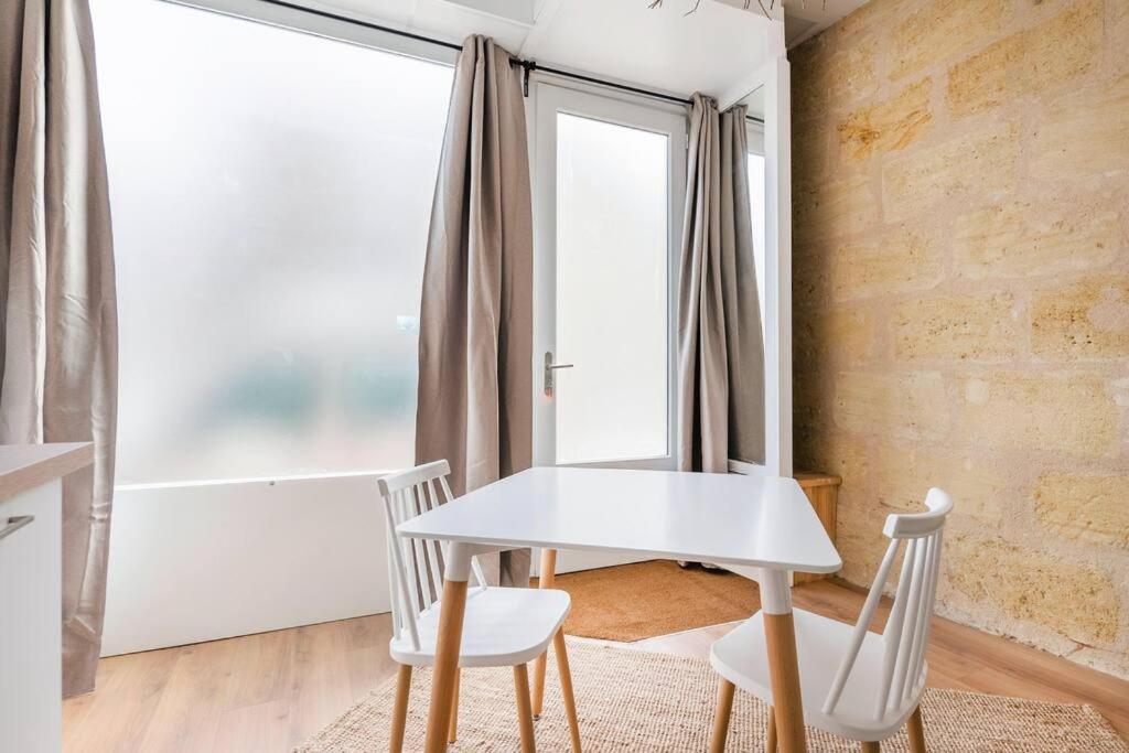 Le Bordeaux: Joli Climatise Proche Gare Apartamento