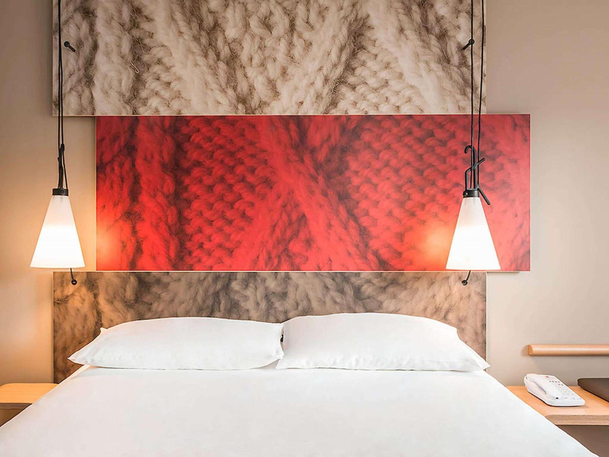 Ibis Centre Bastide Hotel Bordeaux
