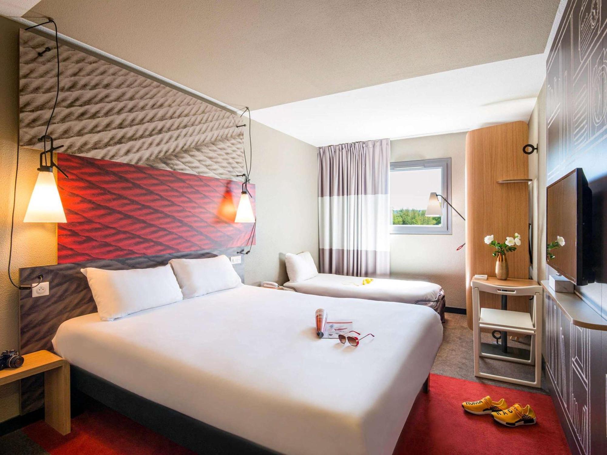 Ibis Centre Bastide Hotel Bordeaux