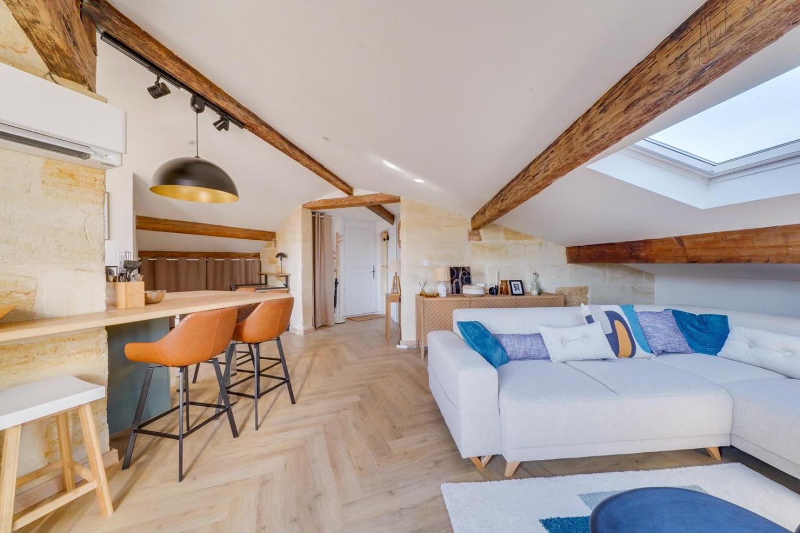 Renovated Apartment Bordeaux