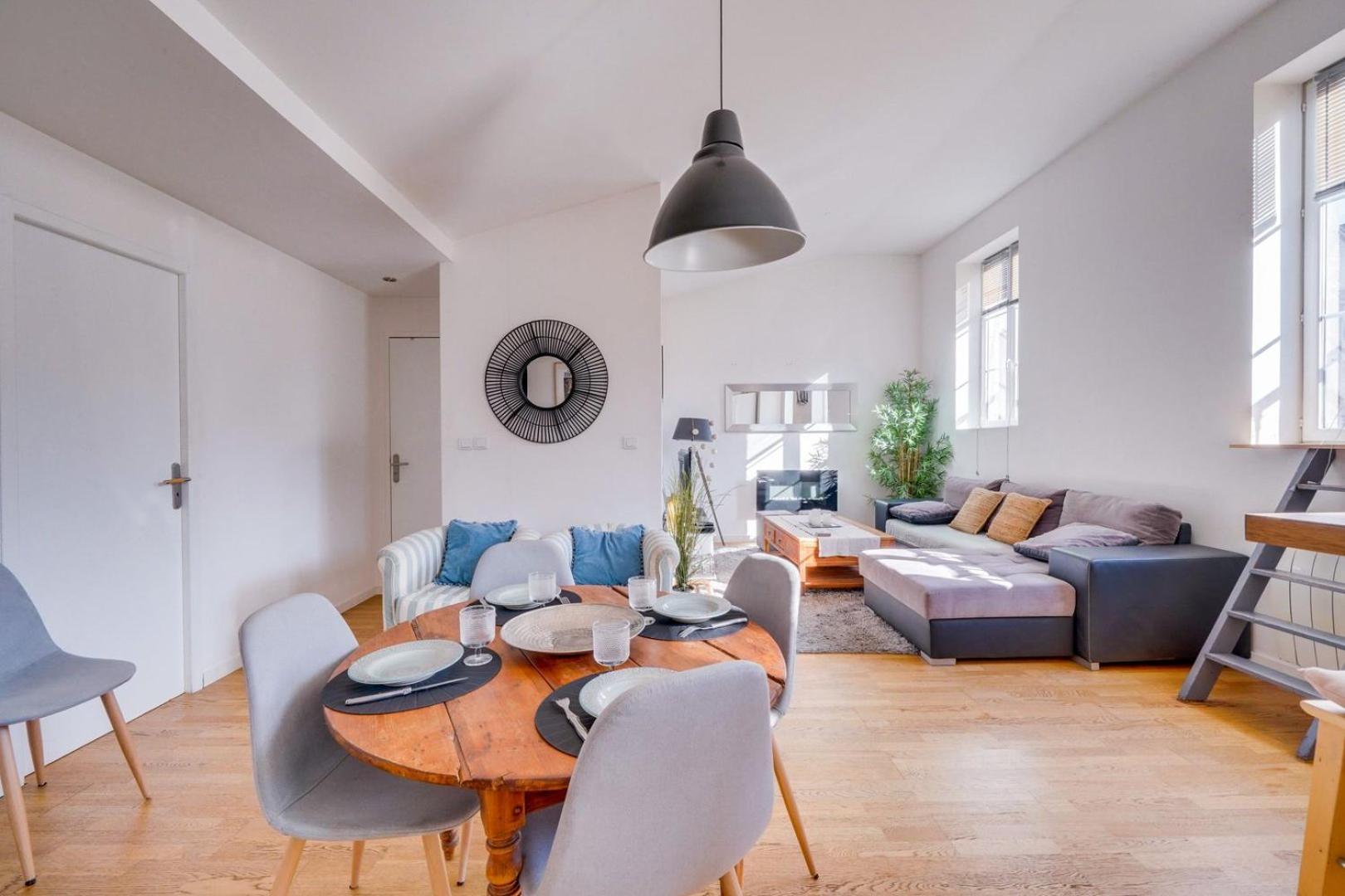 Apartment Very In The Historical Center Bordeaux