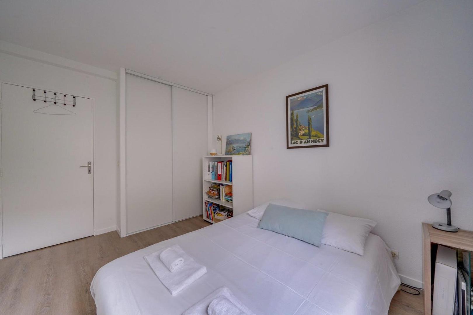 Pleasant Flat In With Terrace And Parking * Bordeaux