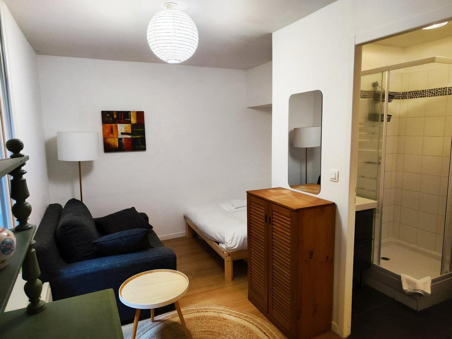 Apartment Charming Downtown *