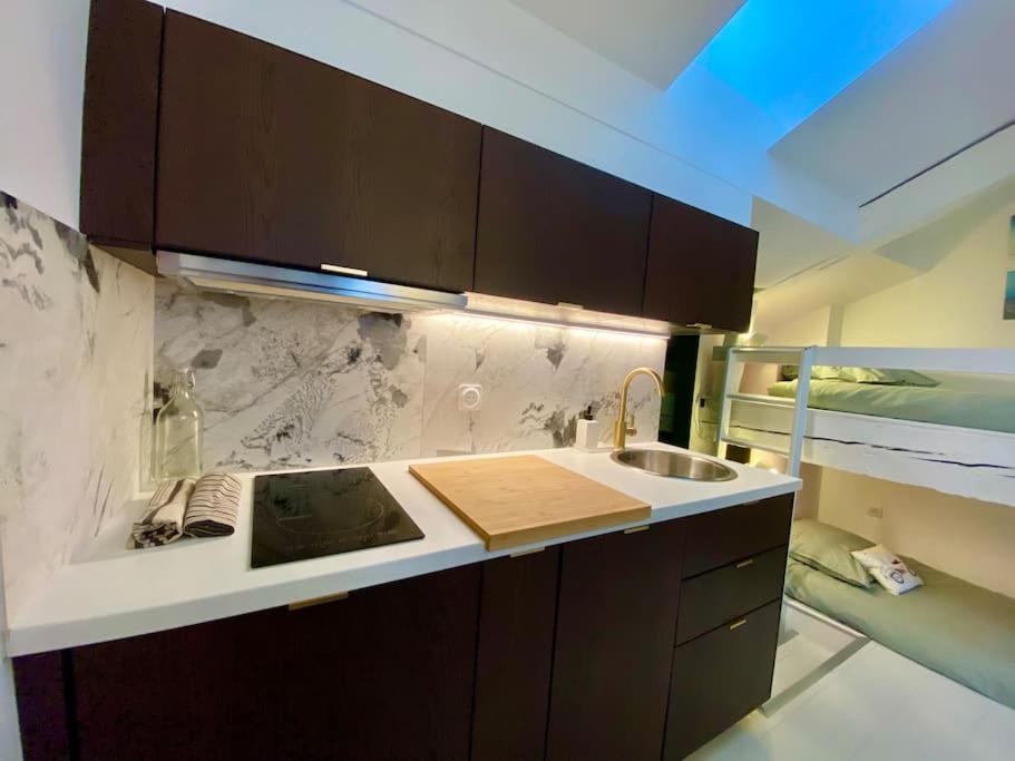 Cocon Sous Les Toits De Apartment
