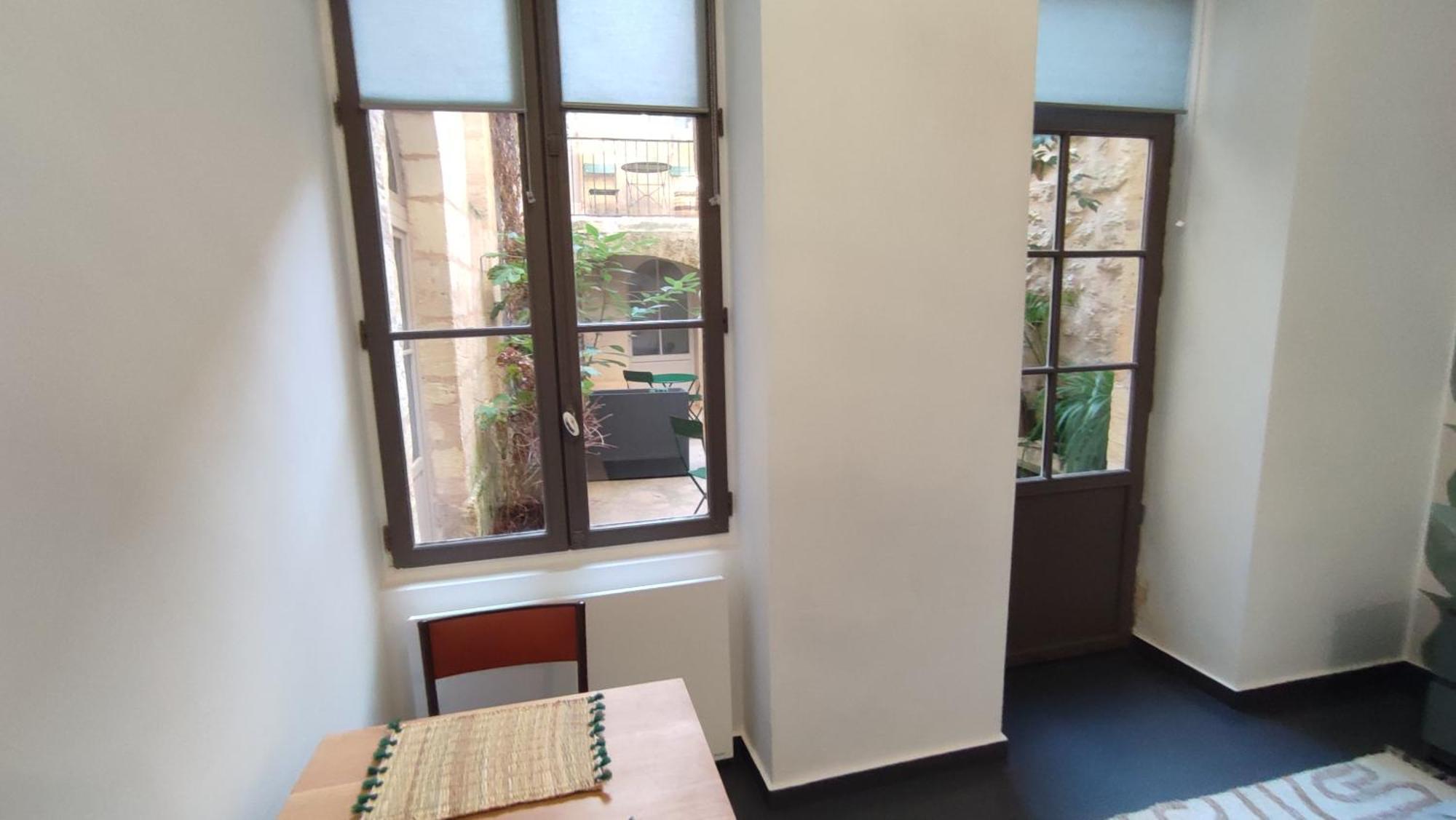 Au Coeur Des Chartrons Apartamento *