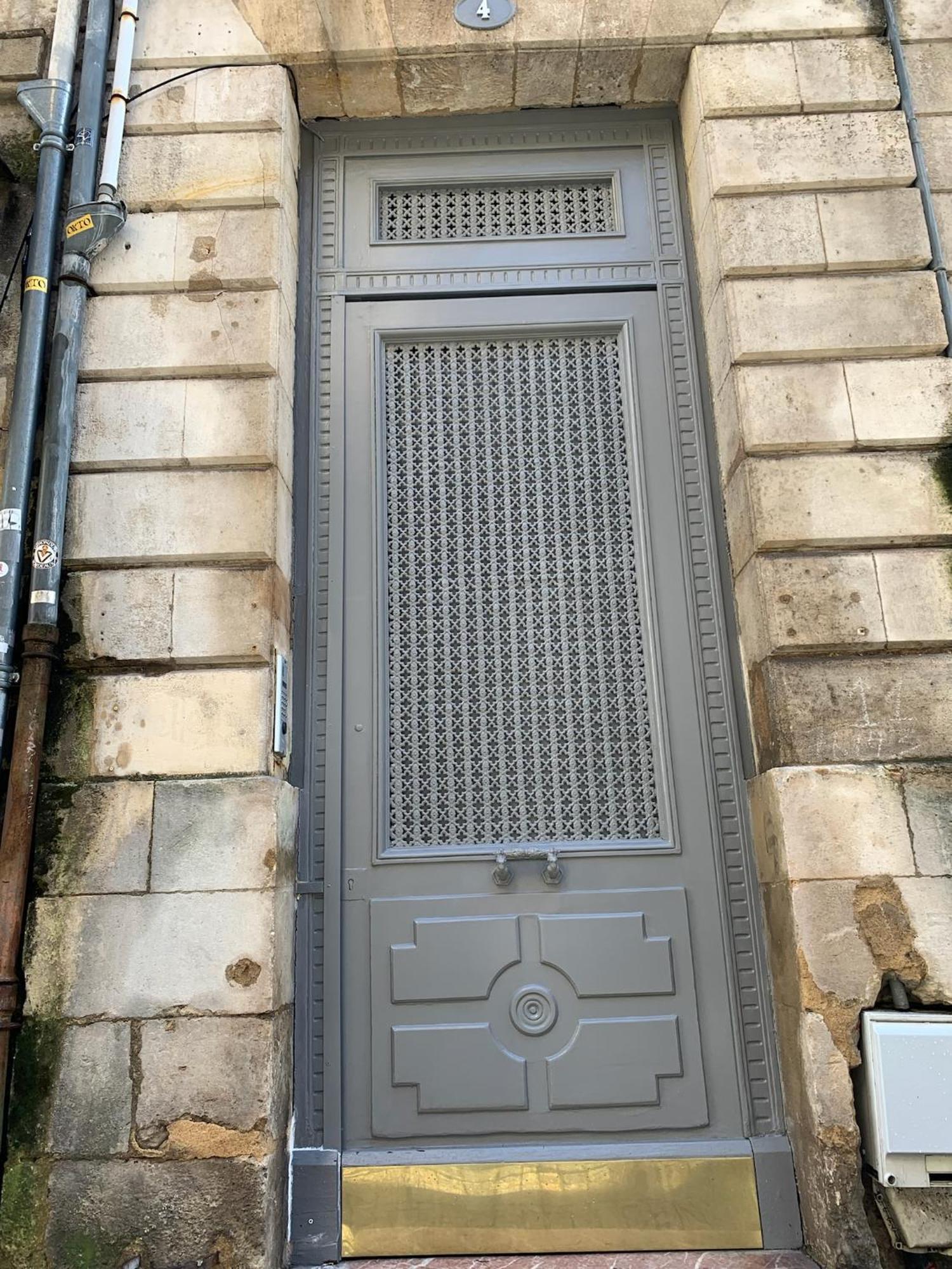 La Loge Des Salinieres Apartment *