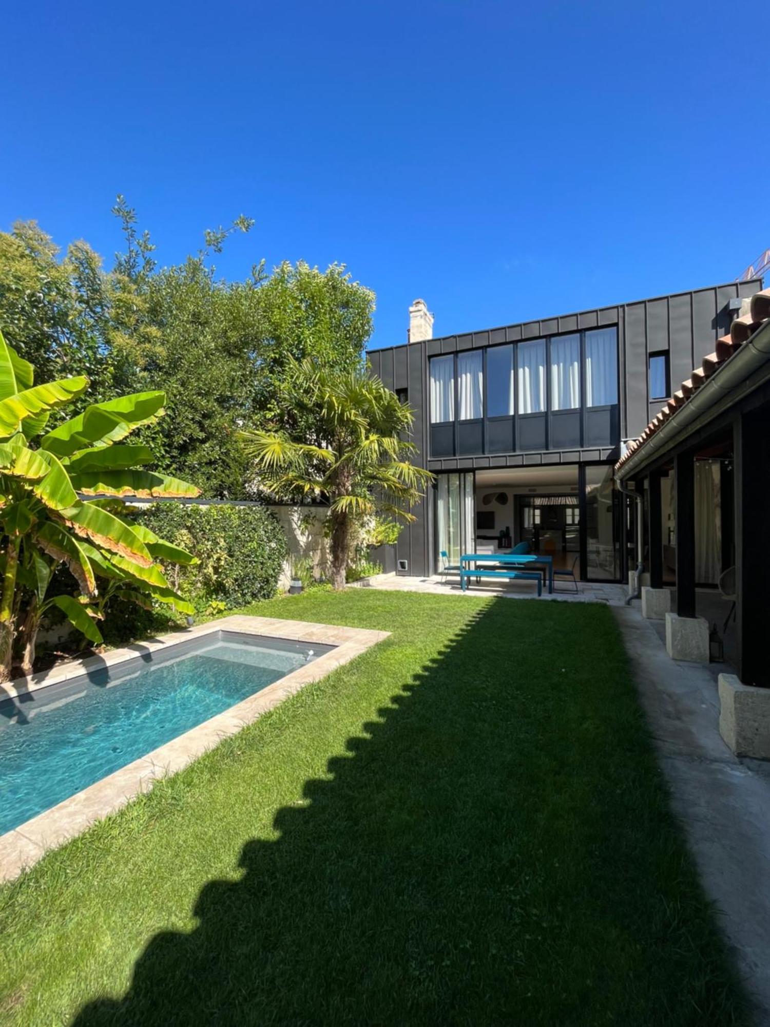 Maison Familiale Chartrons 250m2 Jardin + Piscine Bordeaux