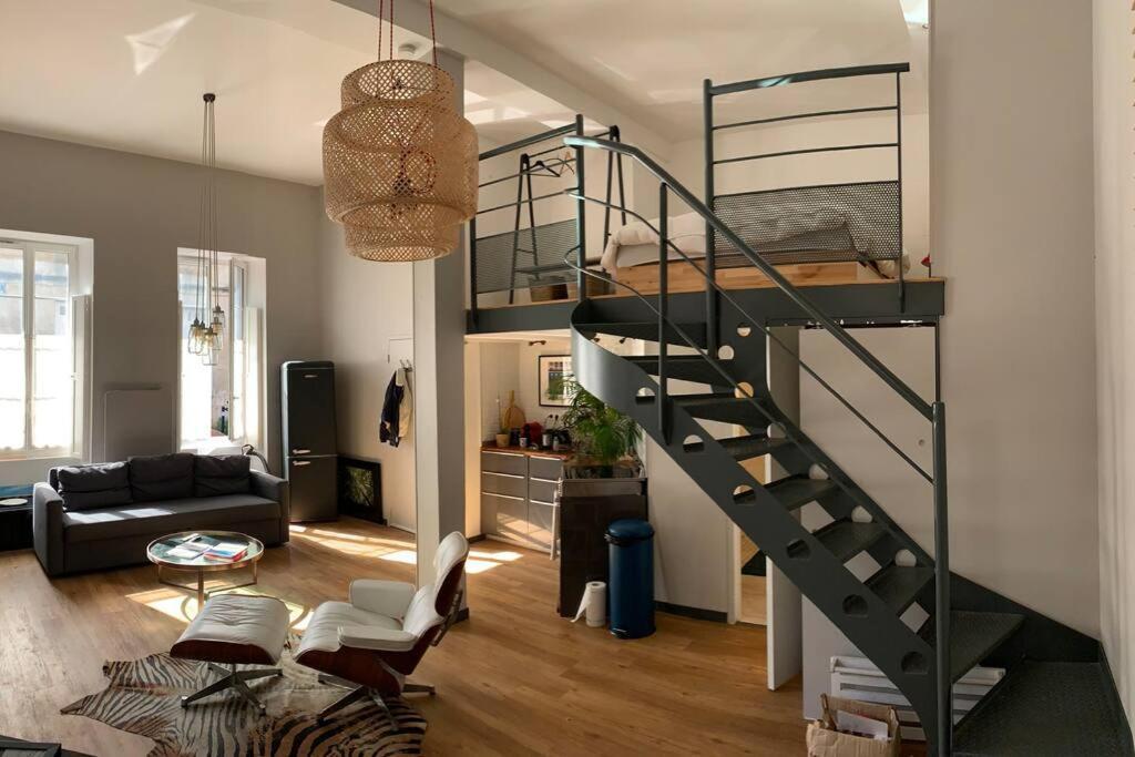 Charming In The Chartrons District