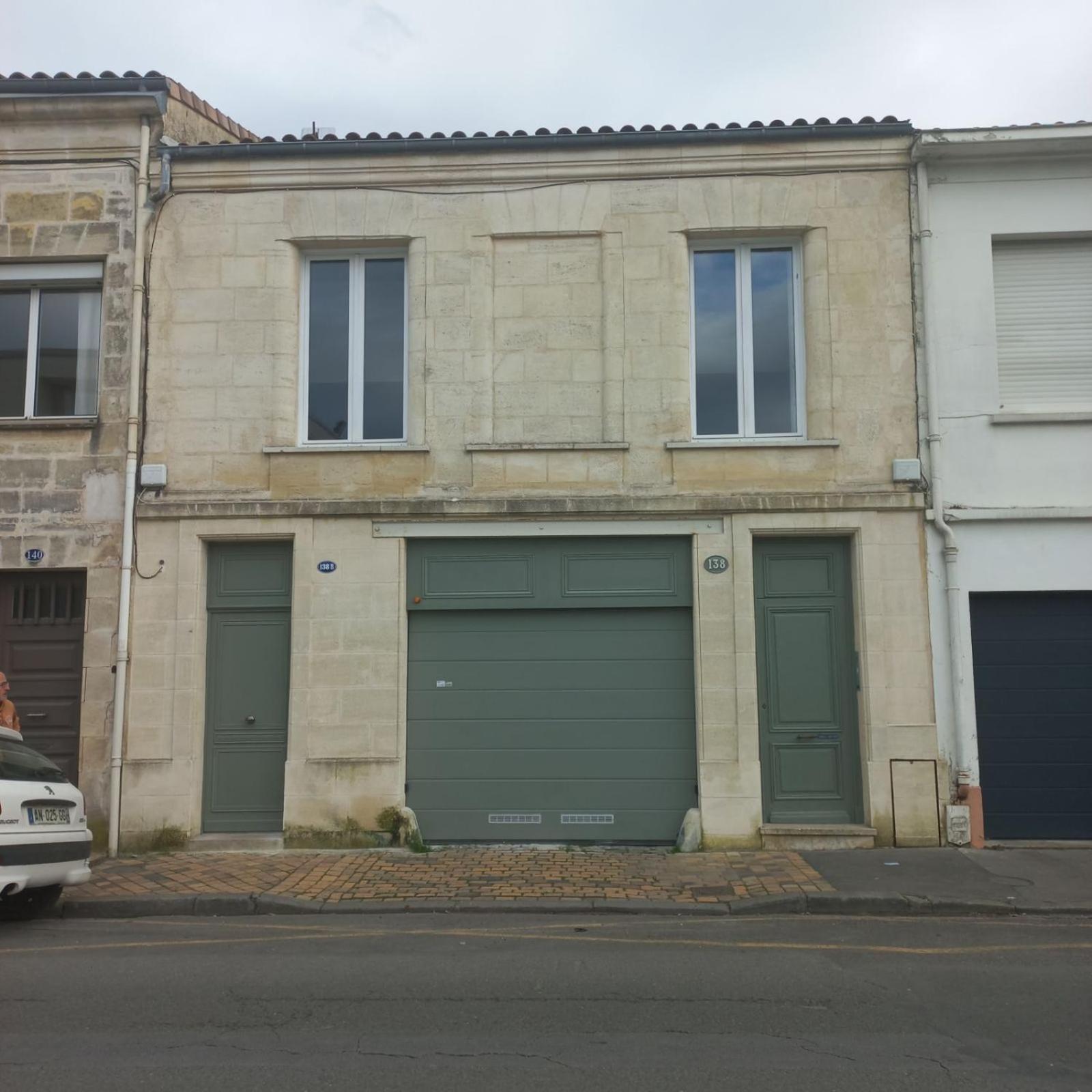 Joli Petit Loft Dans échoppe Pierre Centre-ville