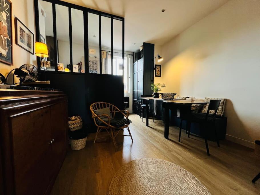Atelier D'artiste Apartment