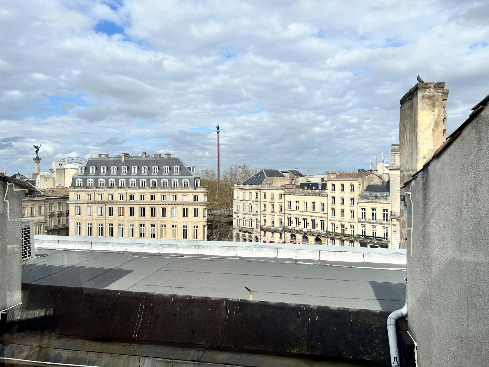 Magnifique Climatise Avec Parking - Allee De Tourny Apartamento Burdeos