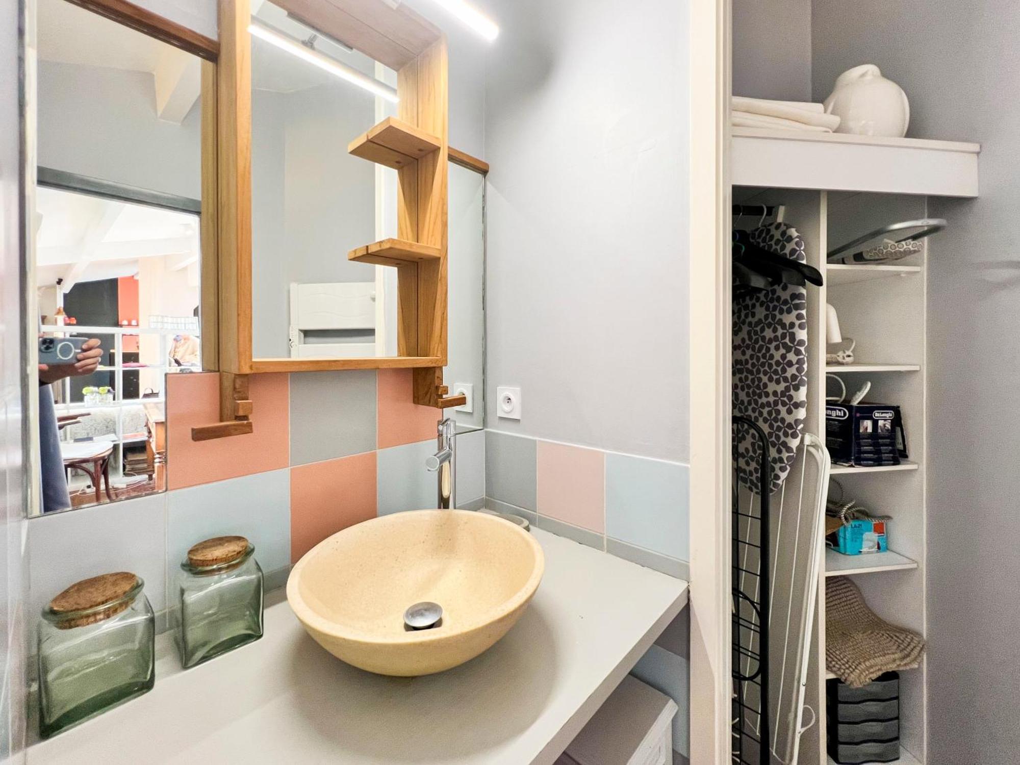 Magnifique Climatise Avec Parking - Allee De Tourny Apartamento *