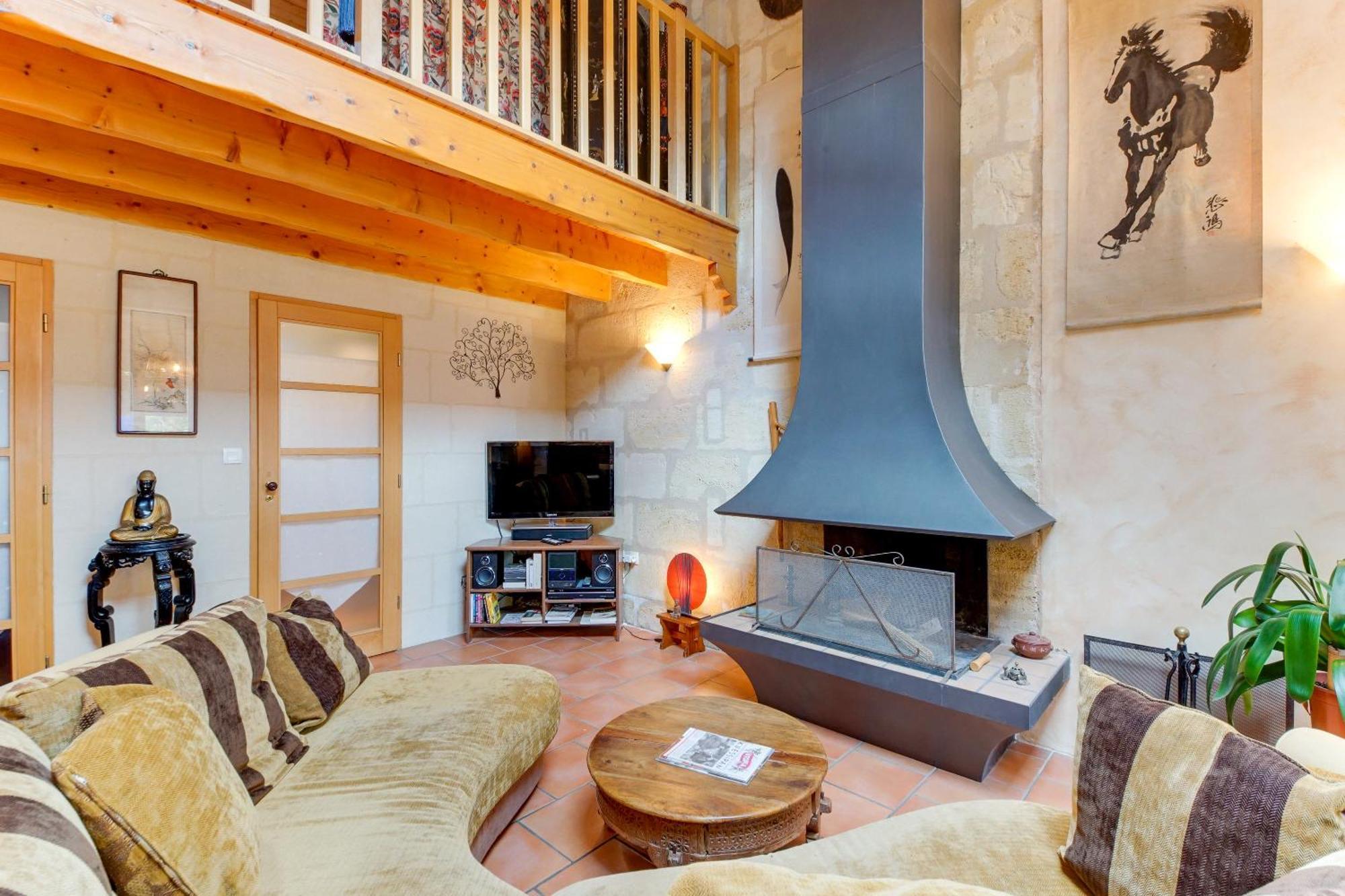 Apartment Superbe Maison En Pierre Bordelaise