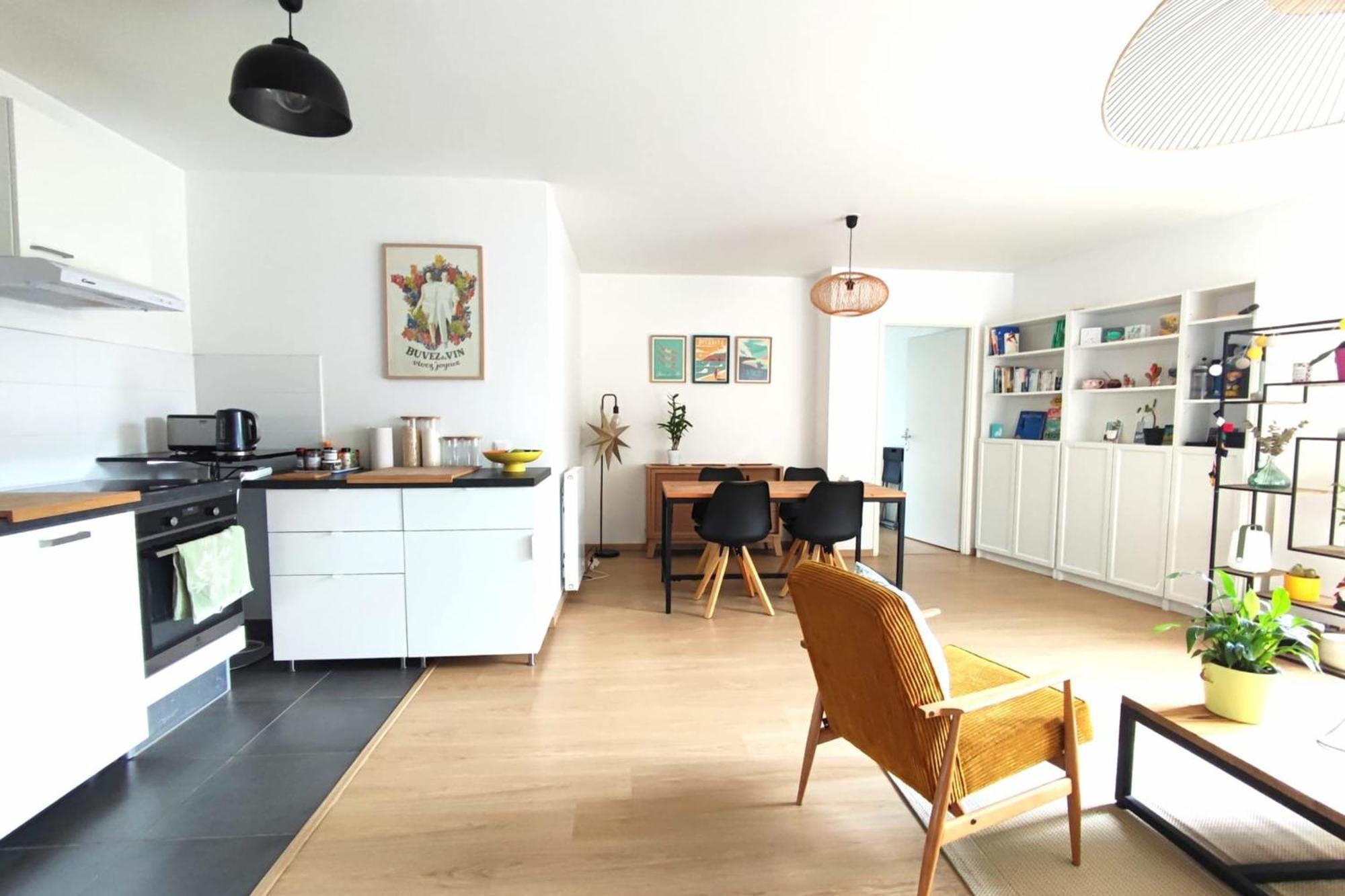 Spacious With Garden And Parking Slot Apartment Bordeaux