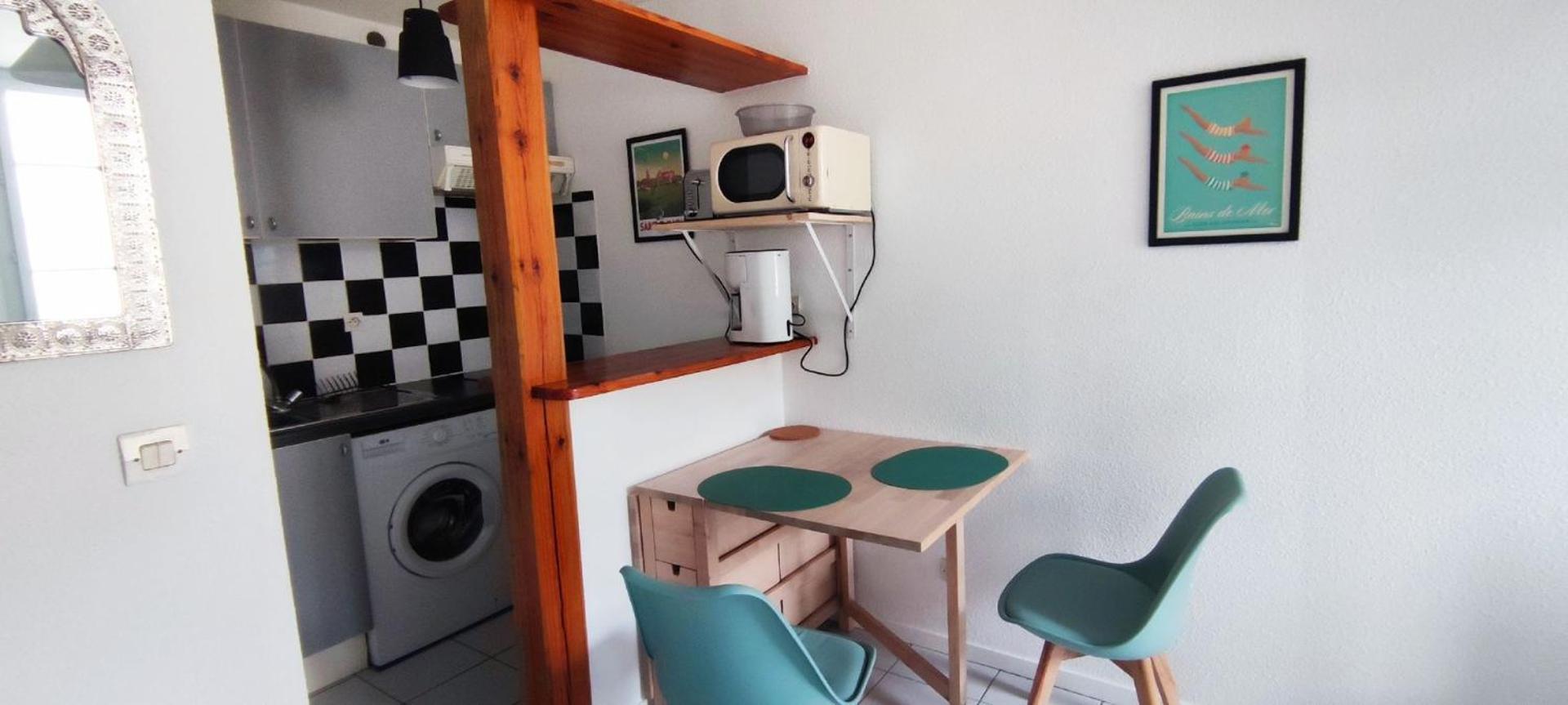 Apartment Studio Bordeaux Apartment *