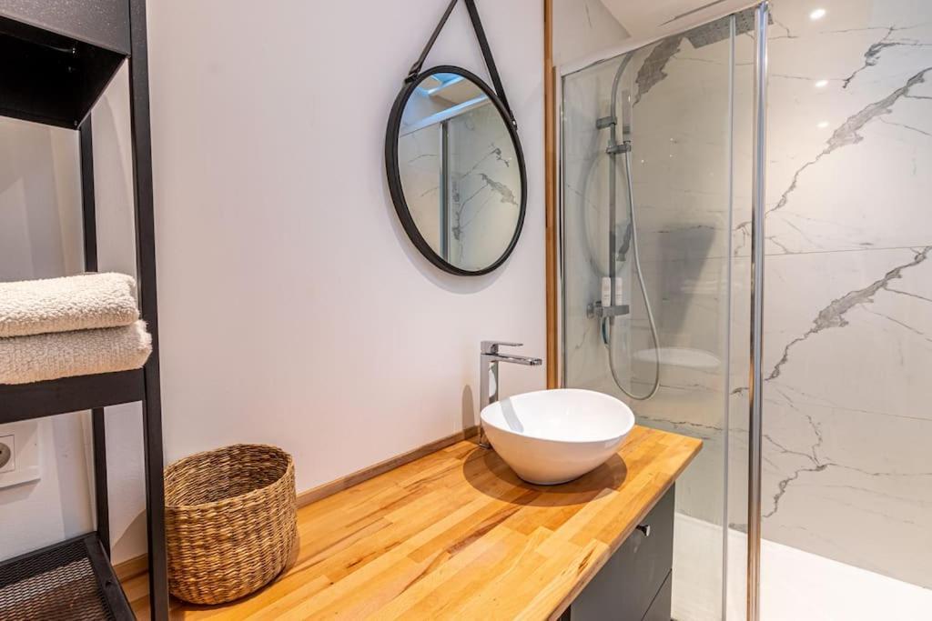 Jardin Public : T3 Renove Immeuble Pierre Apartment
