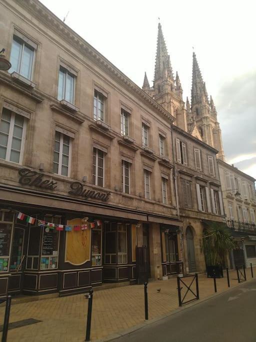 Un Cocon Au Coeur De Bordeaux. Appartement