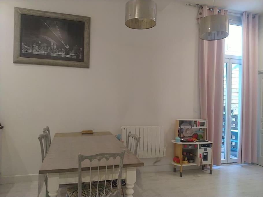 Un Cocon Au Coeur De Bordeaux. Appartement *
