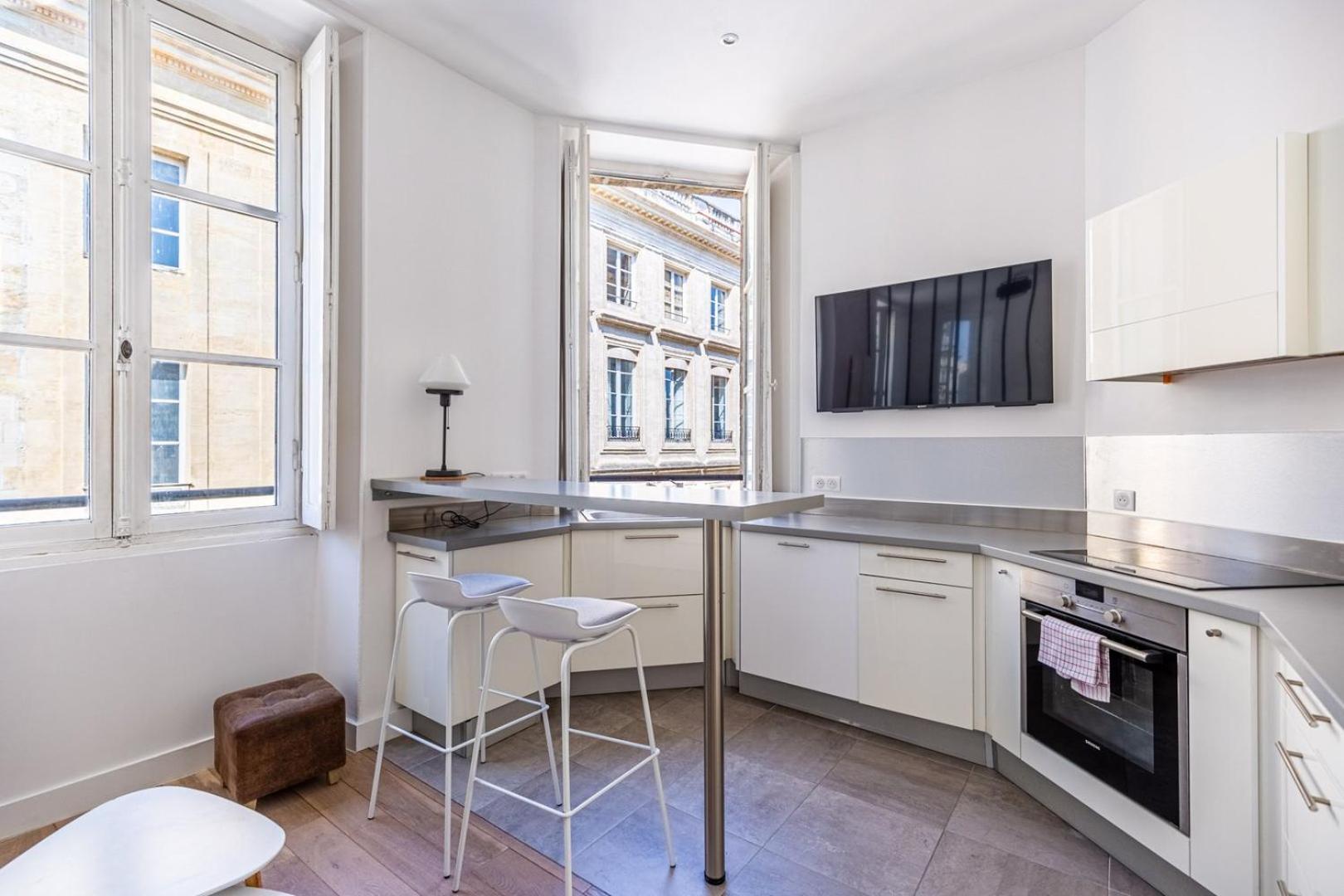 Appartement Guestready - A Bright Minimalism In The Centre Bordeaux