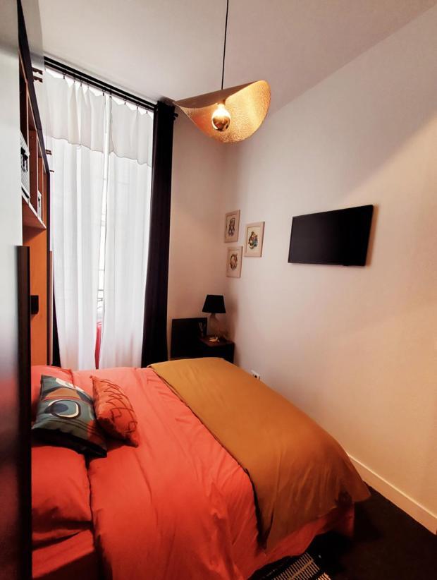 Ravissant Entierement Renove T2, Proche De La Rue Saint Catherine *