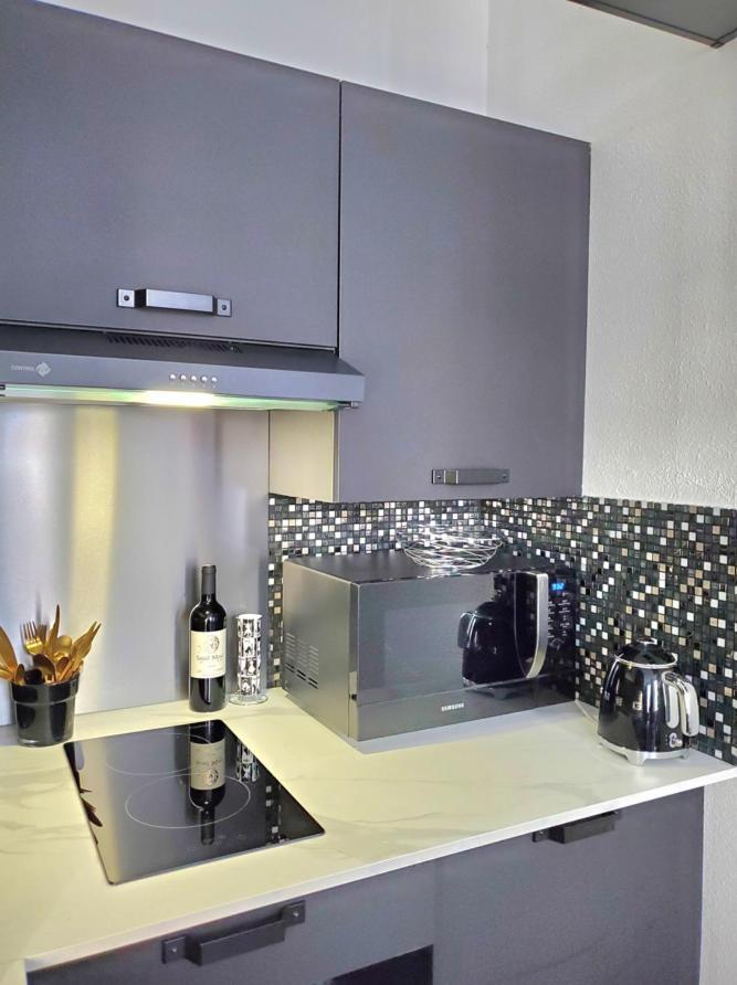 Ravissant Entierement Renove T2, Proche De La Rue Saint Catherine Bordeaux