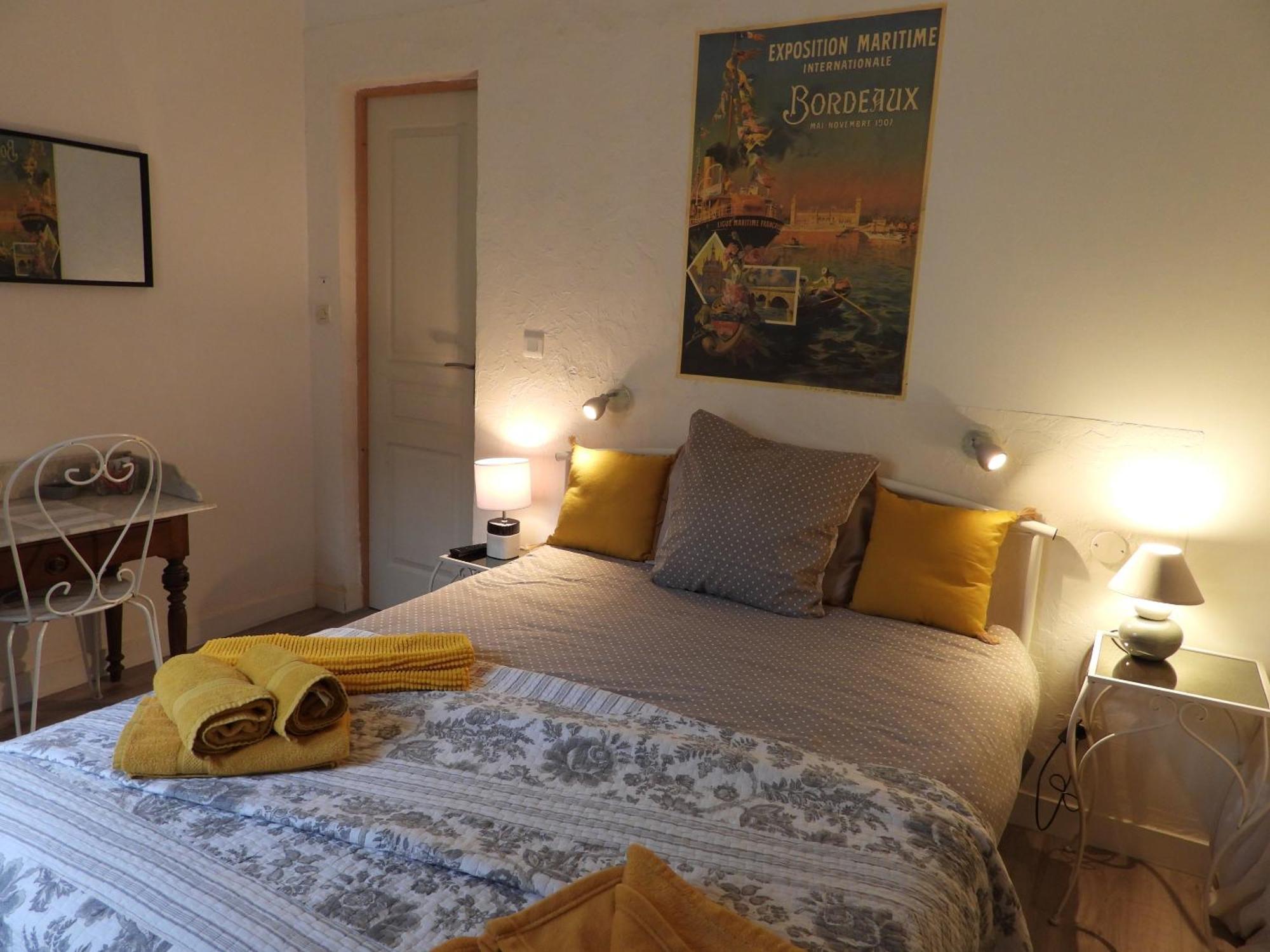 Le Miroir Aux Fées Bed and breakfast