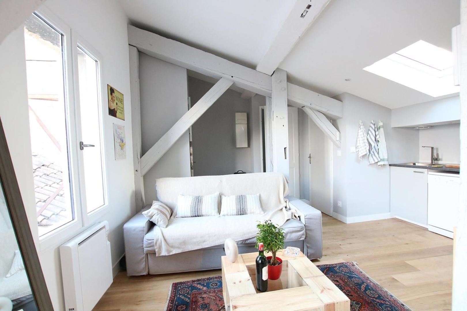 Guestready - Comfy Attic Near Grand Théâtre Appartement