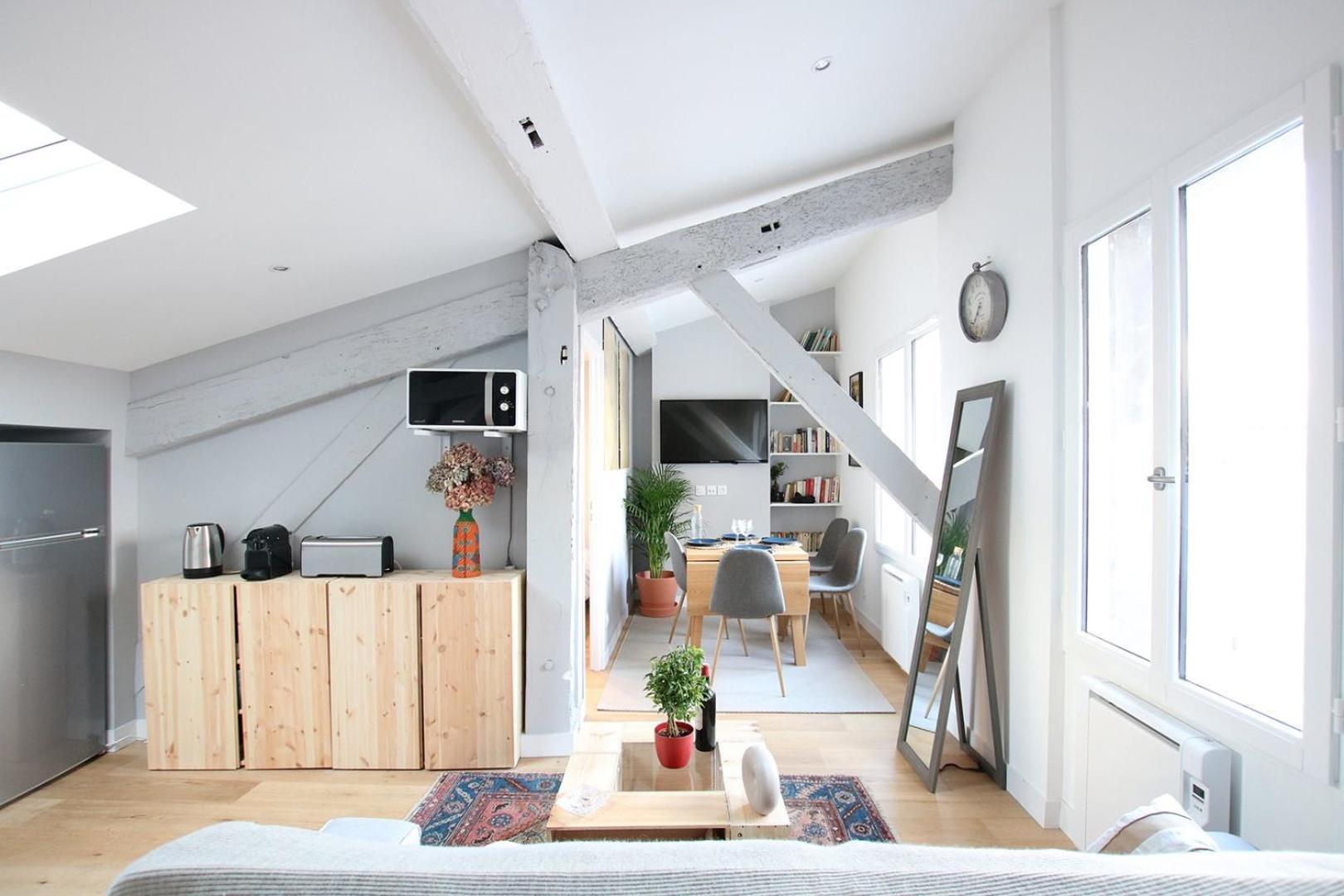 Guestready - Sunny Attic Near Grand Theatre Apartment Bordeaux