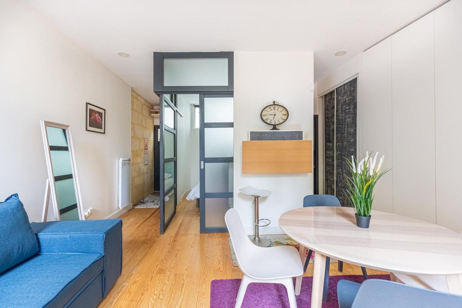 Apartment Beautiful With Lovely Terrace