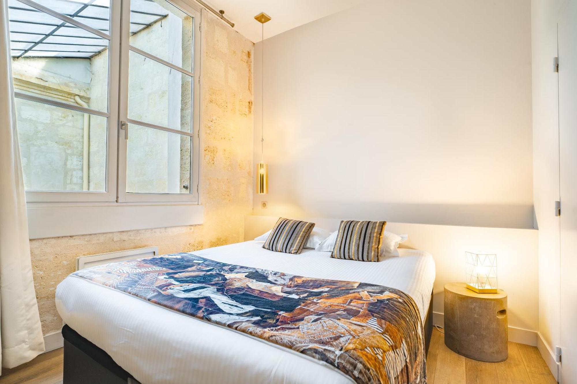 Apartment Magnifiques Sur Les Quais De Bordeaux