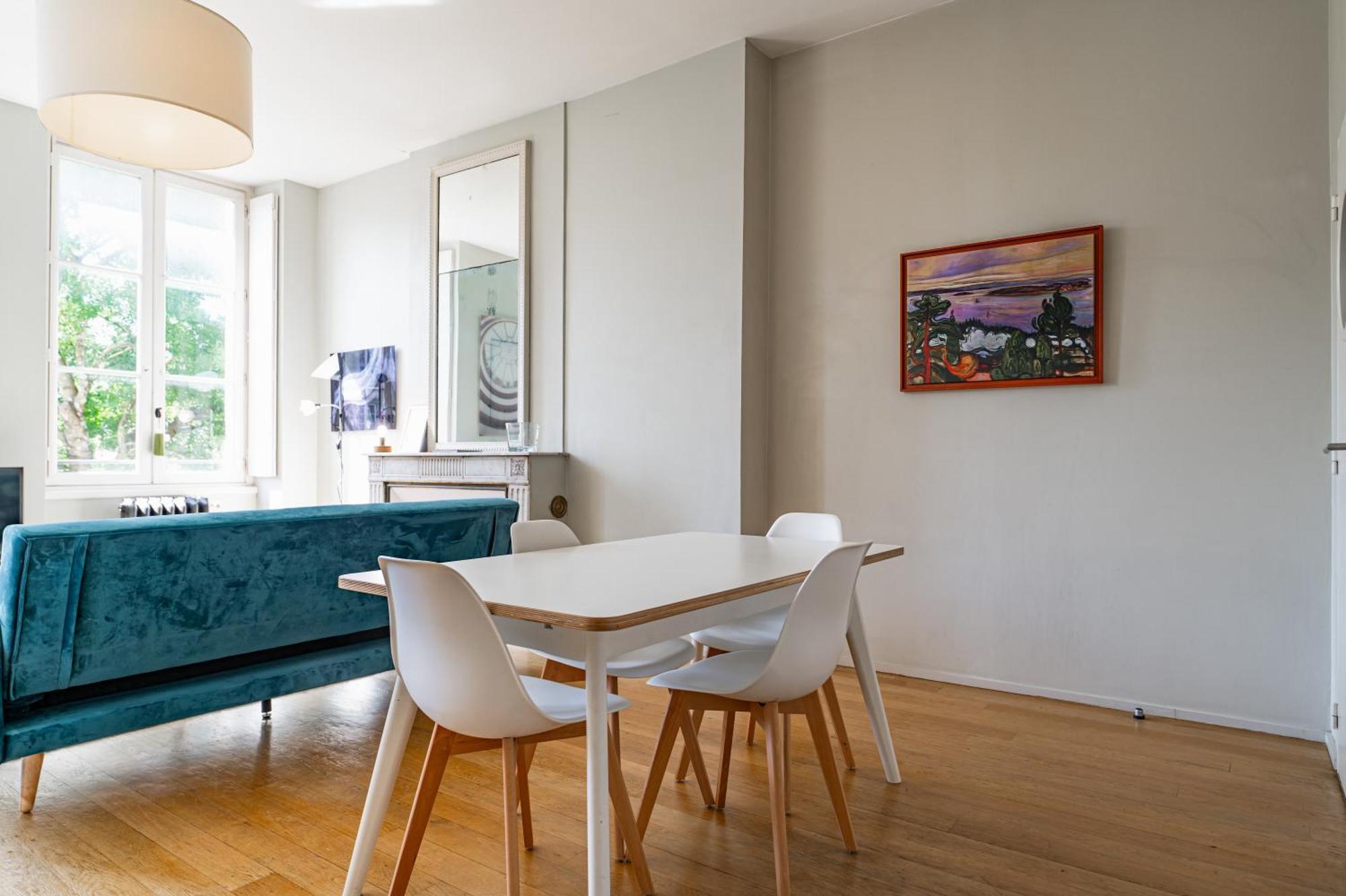 Apartamento T3 De Prestige Proche Du Jardin Public De *