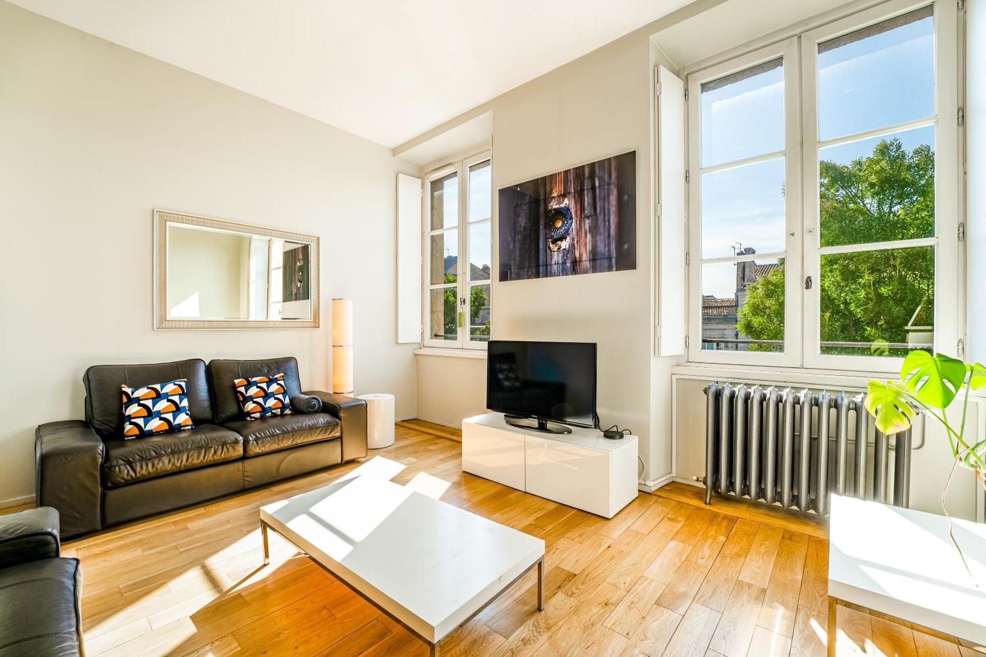 T3 De Prestige Proche Du Jardin Public De Apartamento *